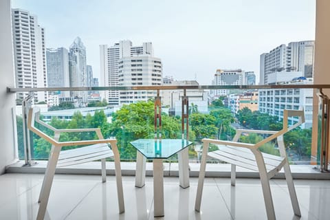 Superior Twin Room | Balcony