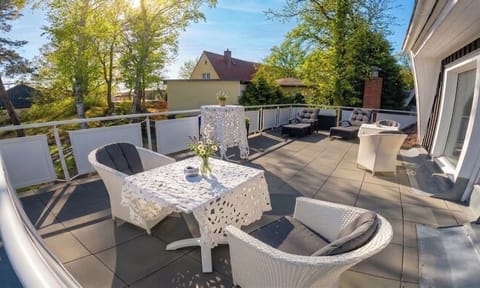 Sundeck