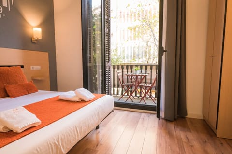 Double Room | Desk, soundproofing, iron/ironing board, free WiFi