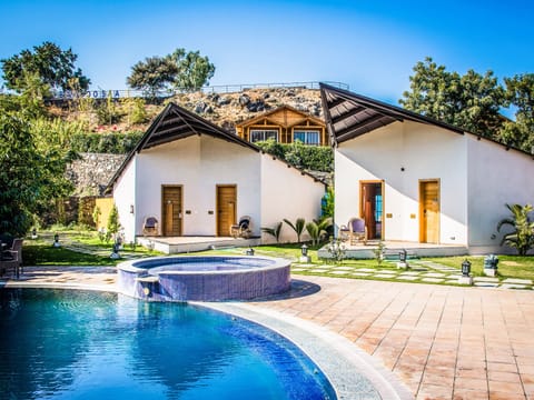 Pool side Patang cottage with open to sky hot tub and separate sitiing area | 1 bedroom, premium bedding, minibar, in-room safe