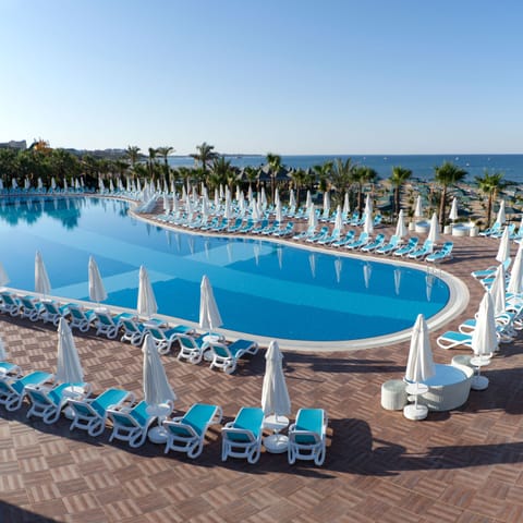 Indoor pool, 2 outdoor pools, pool umbrellas