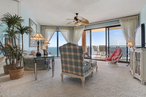 Main Living Area