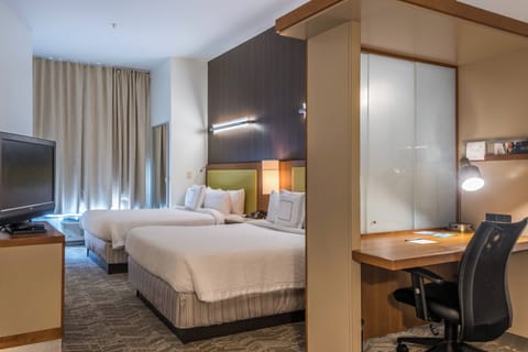 Desk, iron/ironing board, free cribs/infant beds, free WiFi