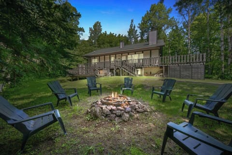 Fire pit