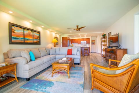 Spacious Interior - Spacious Interior
