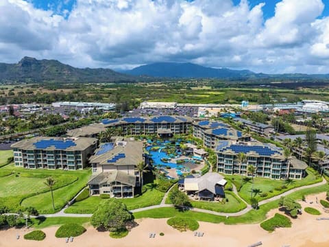 Waipouli Beach Resort just steps to the sand