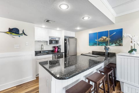 512 Fully Equipped Kitchen