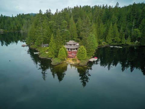 North Lake Waterfront Home on the point. 