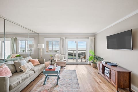 HSRC 306 Living Area