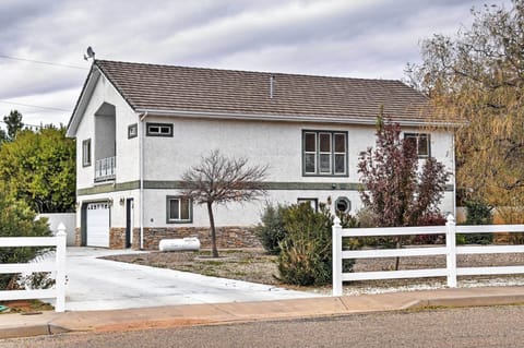 La Verkin Vacation Rental | Studio | 1BA | 1,600 Sq Ft | Stairs Required