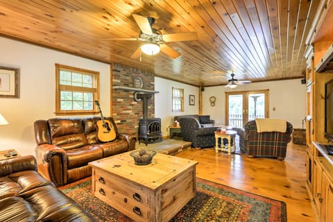 Thompson Vacation Rental | 3BR | 2BA | Stairs Required for Access | 3,400 Sq Ft