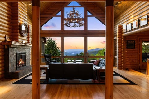 Welcome to At Last Lodge!