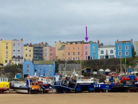 Located just above the harbour