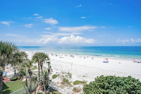 JC Resorts Hamilton House 302 Balcony Indian Rocks Beach-1(2048 Pixels)1