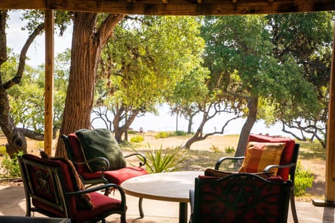 Enjoy the Hill Country at Casa del Lago!
