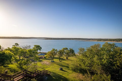 Large Canyon Lake waterfront lot