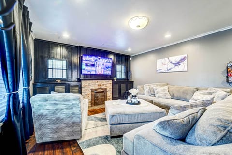 Lubbock Vacation Rental | 4BR | 2BA | 2,273 Sq Ft | Step-Free Access