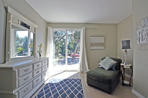 master bedroom has sitting area