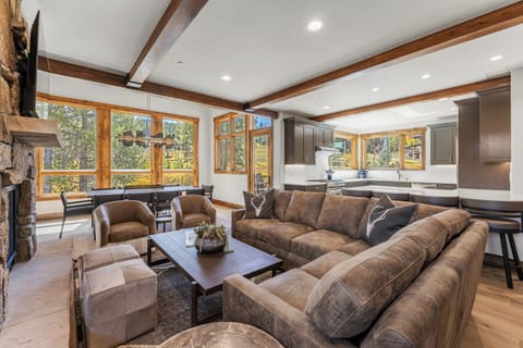 lens-collective-real-estate-photography-services-62-tricias-trl-frisco-colorado-80443-21