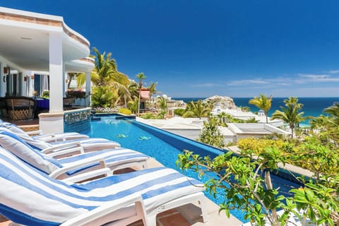 Infinity pool with ocean view