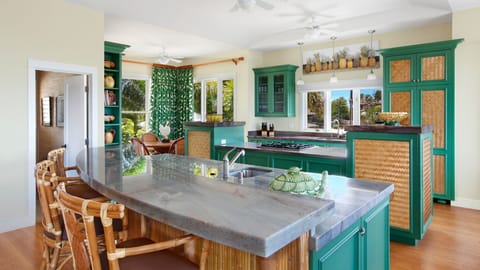 Hale Aloha Kai at Whalers Cove - Fully Equipped Kitchen & Breakfast Bar - Parrish Kauai