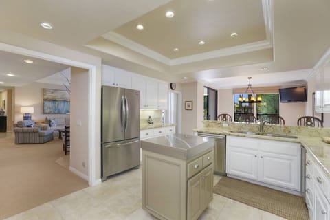 With everything on the same level, it is easy to get from one room to another.