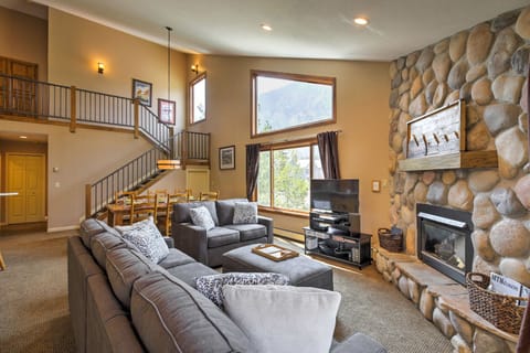 Frisco Vacation Rental | 2 BR | 2.5 BA | 1,617 Sq Ft | 2 Stories