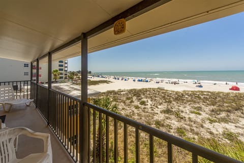 Surf Song 349 Balcony