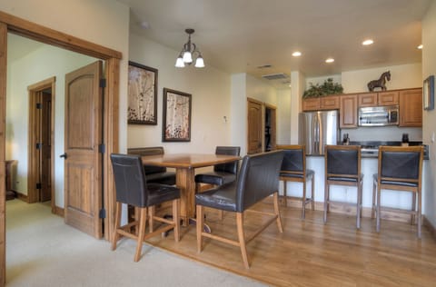 Dining and Fully Stocked Kitchen