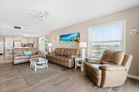 Beach Place 304 Living Room