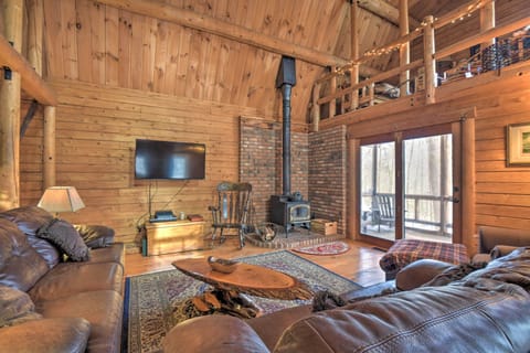 Madison Vacation Rental | 4BR | 2BA | 2,300 Sq Ft | Stairs Required