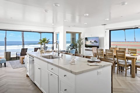 702-Strand-Unit3-Residential-Photography-SandKasl-Imaging-San-Diego-Residential-Hospitality-Photography-1