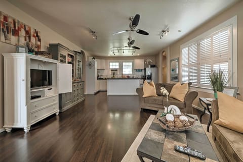 Hilo Vacation Rental | 3BR | 2BA | 1,720 Sq Ft | Exterior Stairs Required