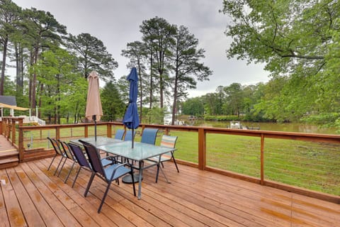 Reedville Vacation Rental Home | 5BR | 3.5BA | 3,800 Sq Ft