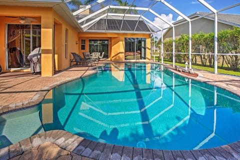Naples Vacation Rental | 4BR | 3.5BA | 2,525 Sq Ft | Step-Free Entry