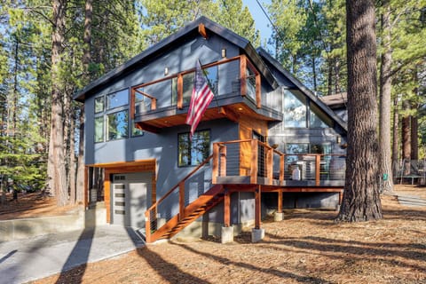 South Lake Tahoe Vacation Rental | 3BR | 3BA | 1,948 Sq Ft | Stairs to Access
