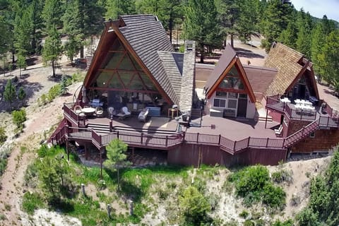 Long Valley Junction Vacation Rental | 5BR | 2.5BA | Stairs Required