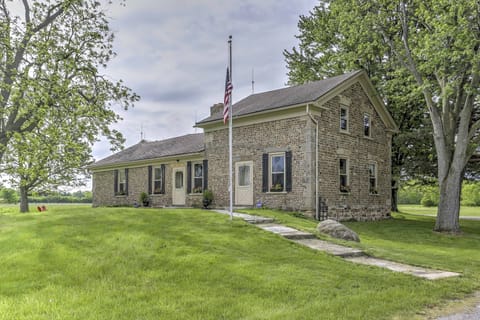 Ottawa Lake Vacation Rental | 3BR | 2.5BA | 2,000 Sq Ft | Steps Required