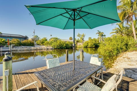 Englewood Vacation Rental | 2BR | 1.5BA | 1,800 Sq Ft | Step-Free Access