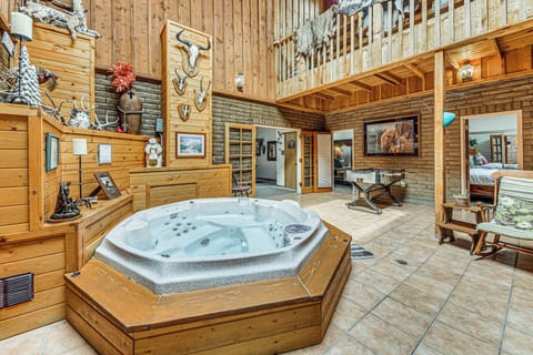 Alto Vacation Rental | 5BR | 3BA | 4,000 Sq Ft | Step-Free Access