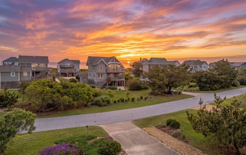 Sunrises and Ocean Views from Duck Diamond - D0283