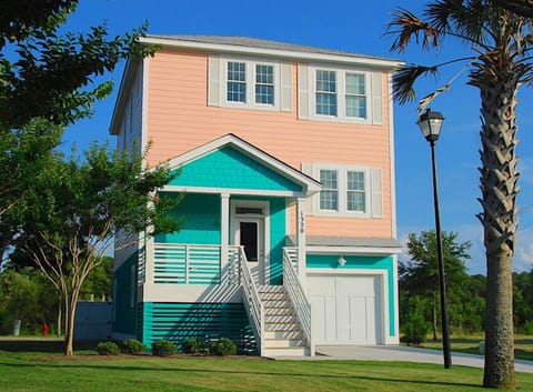 Welcome to the Mermaid House Located at 1320 Devonshire Rd