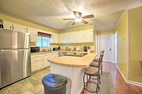 Kitchen | Cooking Basics | Drip Coffee Maker