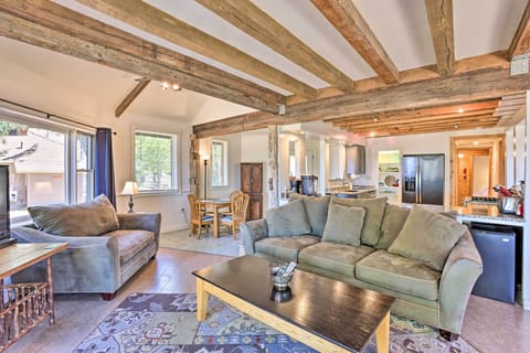 Suttons Bay Vacation Rental | 5BR | 3BA | 2,431 Sq Ft | Stairs Required