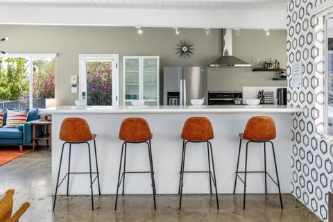 Breakfast bar for four