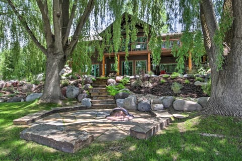 Glenwood Springs Vacation Rental | 6BR | 5BA | 4,700 Sq Ft | Stairs Required