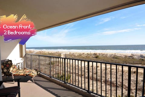 Spinnaker 33 Balcony