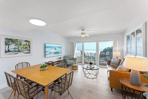 Bright dining area seats six