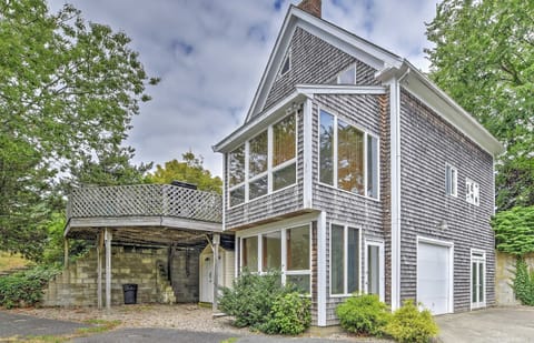 Hyannis Vacation Rental | 3BR | 2BA | 1,281 Sq Ft | Stairs Required