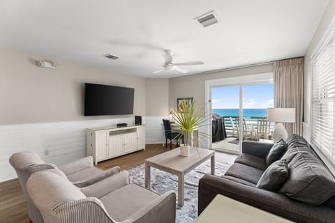 Welcome to Seamist Townhome 1